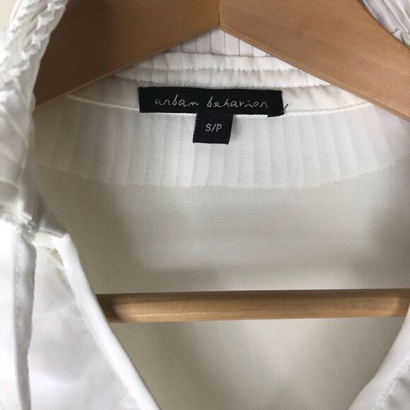 Urban Behavior Sz S White Blouse - Picture 3 of 6